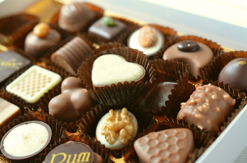 chocolates-491165_1920